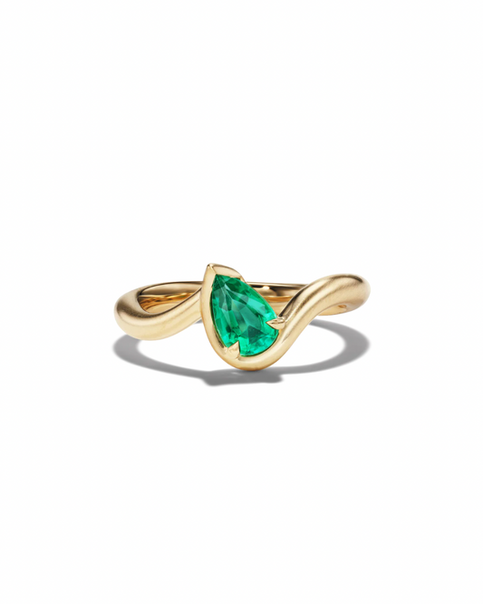 Golden Ivy Ring
