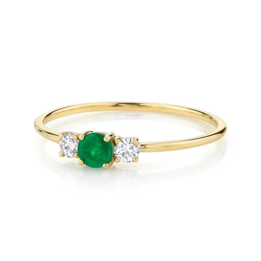 Emerald and diamond ring