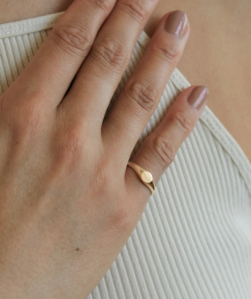 Petite oval signet ring